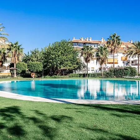 Апартаменты By Riva - Modern, Contemporary 3bed Dama De Noche Puerto Banus