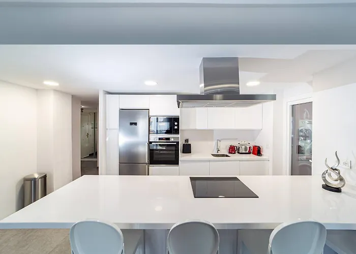Apartman By Riva - Modern, Contemporary 3bed Dama De Noche Puerto Banus
