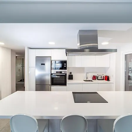 By Riva - Modern, Contemporary 3bed Dama De Noche Puerto Banus Appartamento Marbella