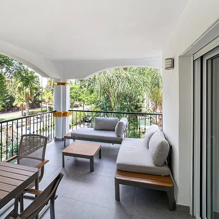 By Riva - Modern, Contemporary 3bed Dama De Noche Puerto Banus ماربيا