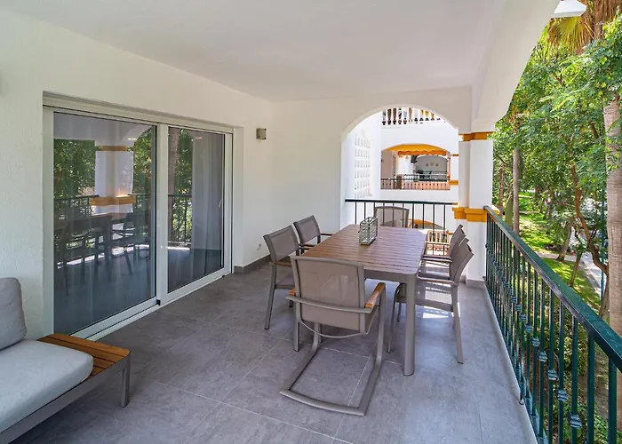 By Riva - Modern, Contemporary 3bed Dama De Noche Puerto Banus Apartamento Marbella