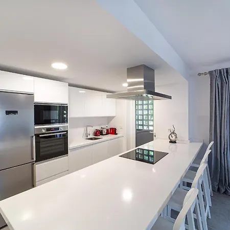 By Riva - Modern, Contemporary 3bed Dama De Noche Puerto Banus Apartmán Marbella